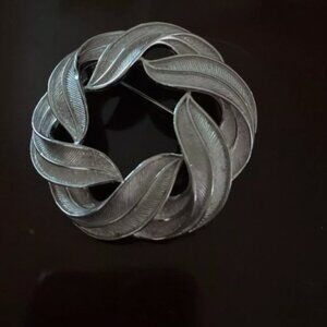 Trifari  Vintage Silver Tone Swirl leaf Pin Brooch 2"